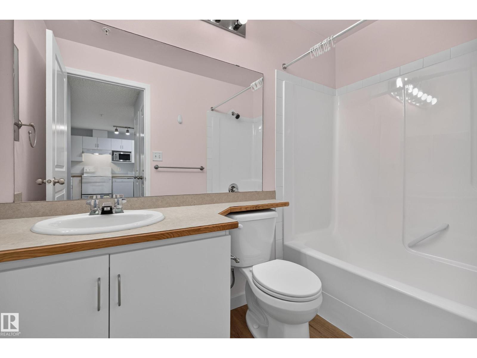 #118 10535 122 St Nw Property Photo 16