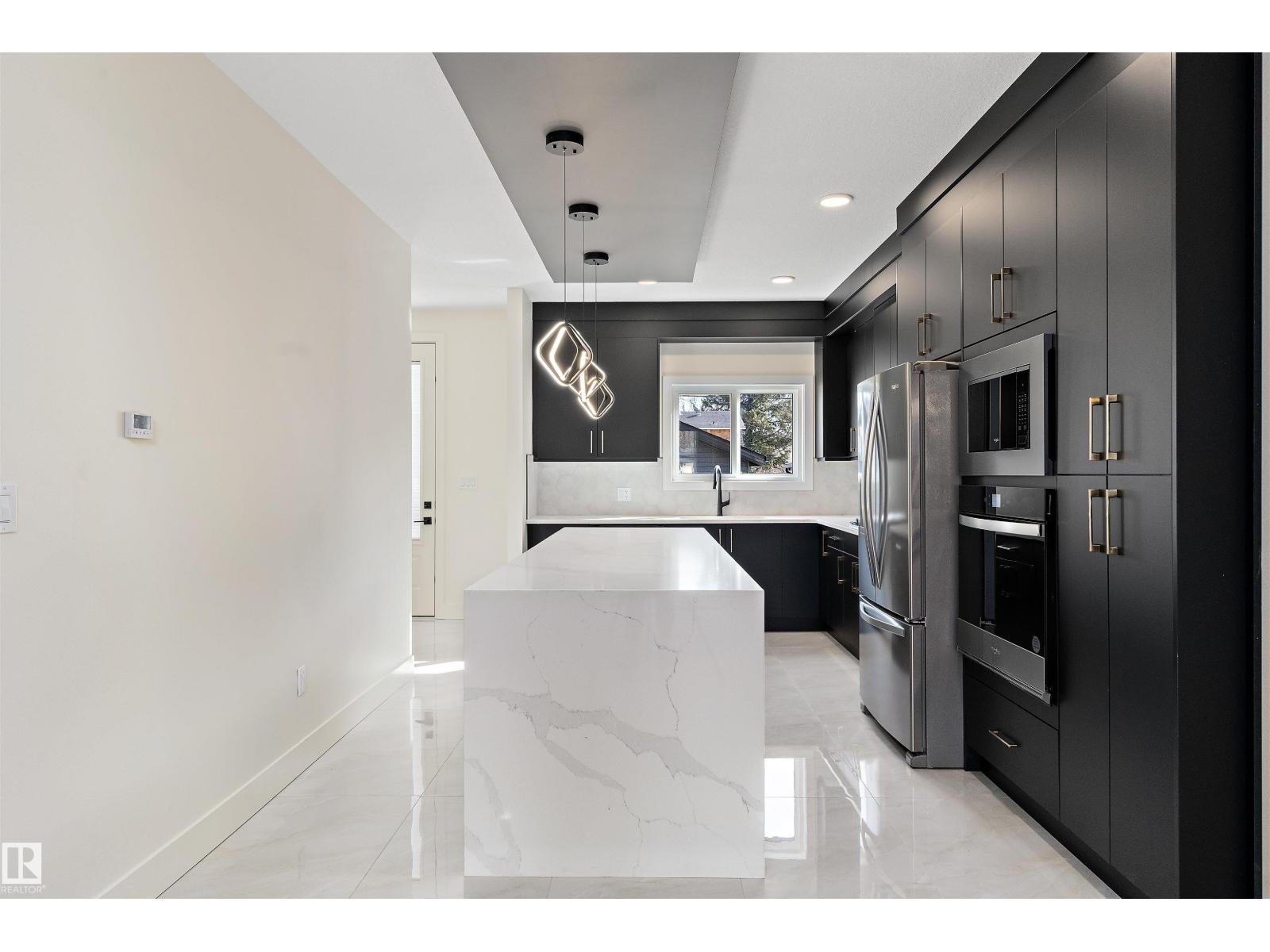 10965 129 St Nw Property Photo 18