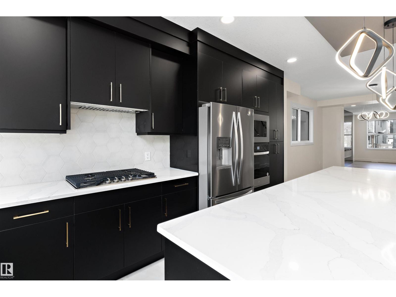 10965 129 St Nw Property Photo 19