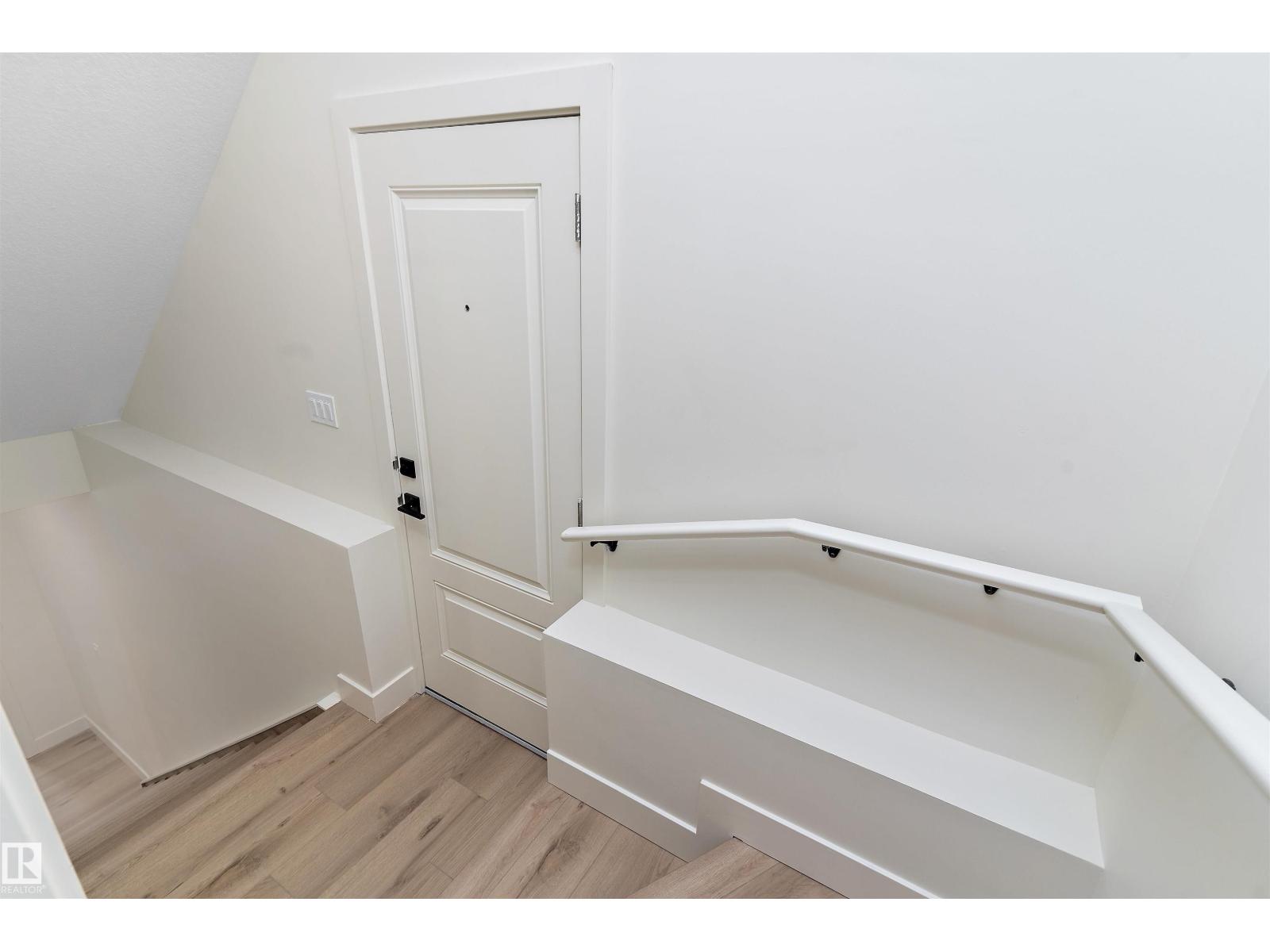 10965 129 St Nw Property Photo 36