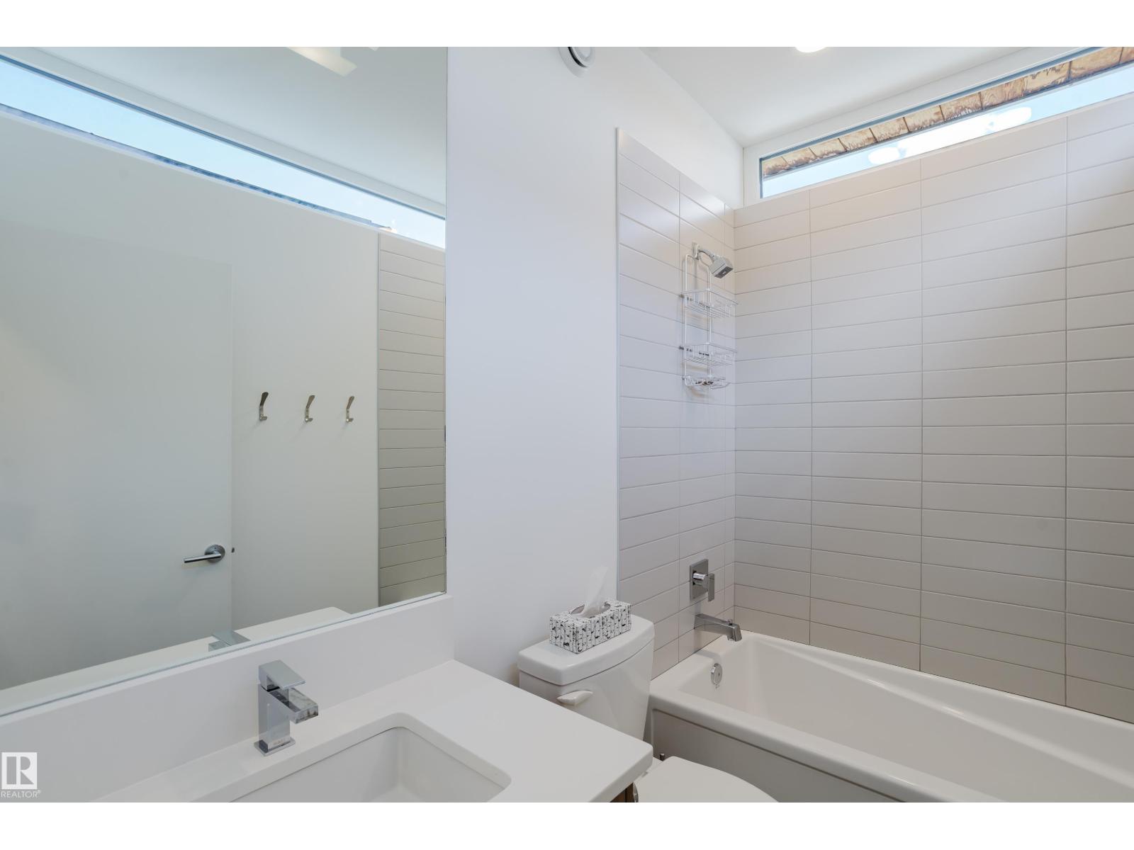 7405 89 St Nw Property Photo 22