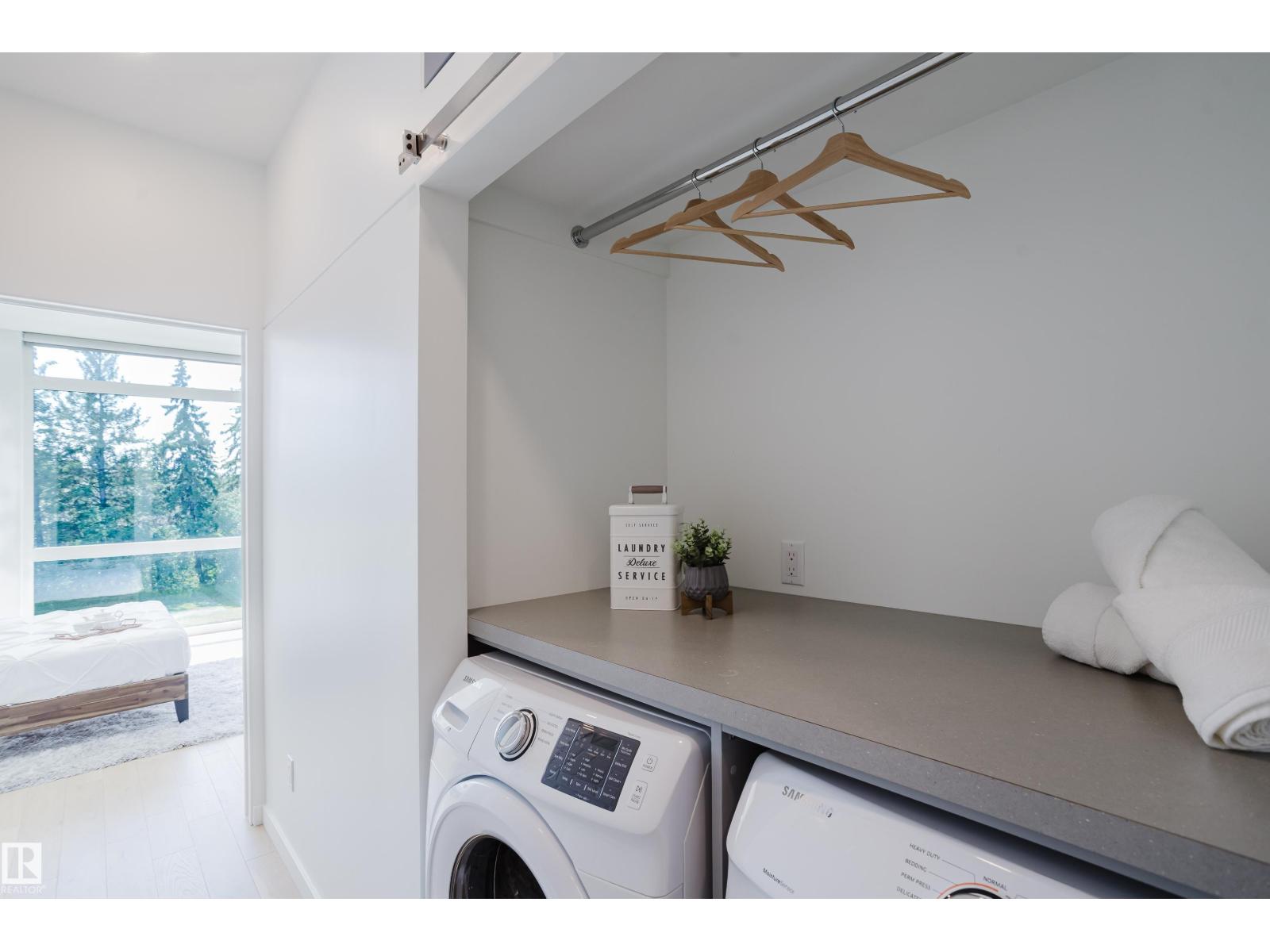 7405 89 St Nw Property Photo 26