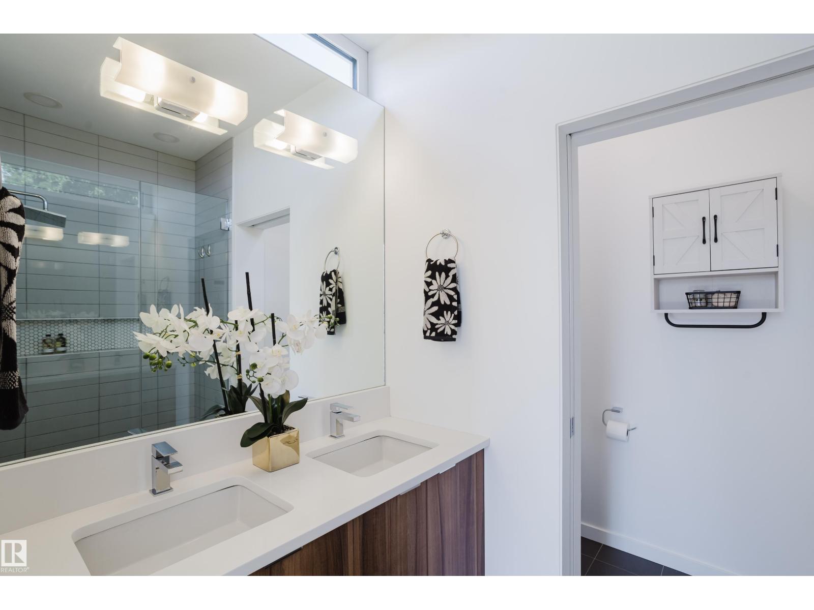 7405 89 St Nw Property Photo 32