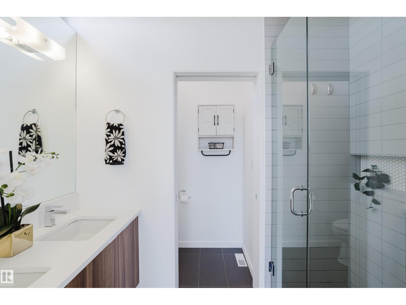 7405 89 St Nw Property Photo 33