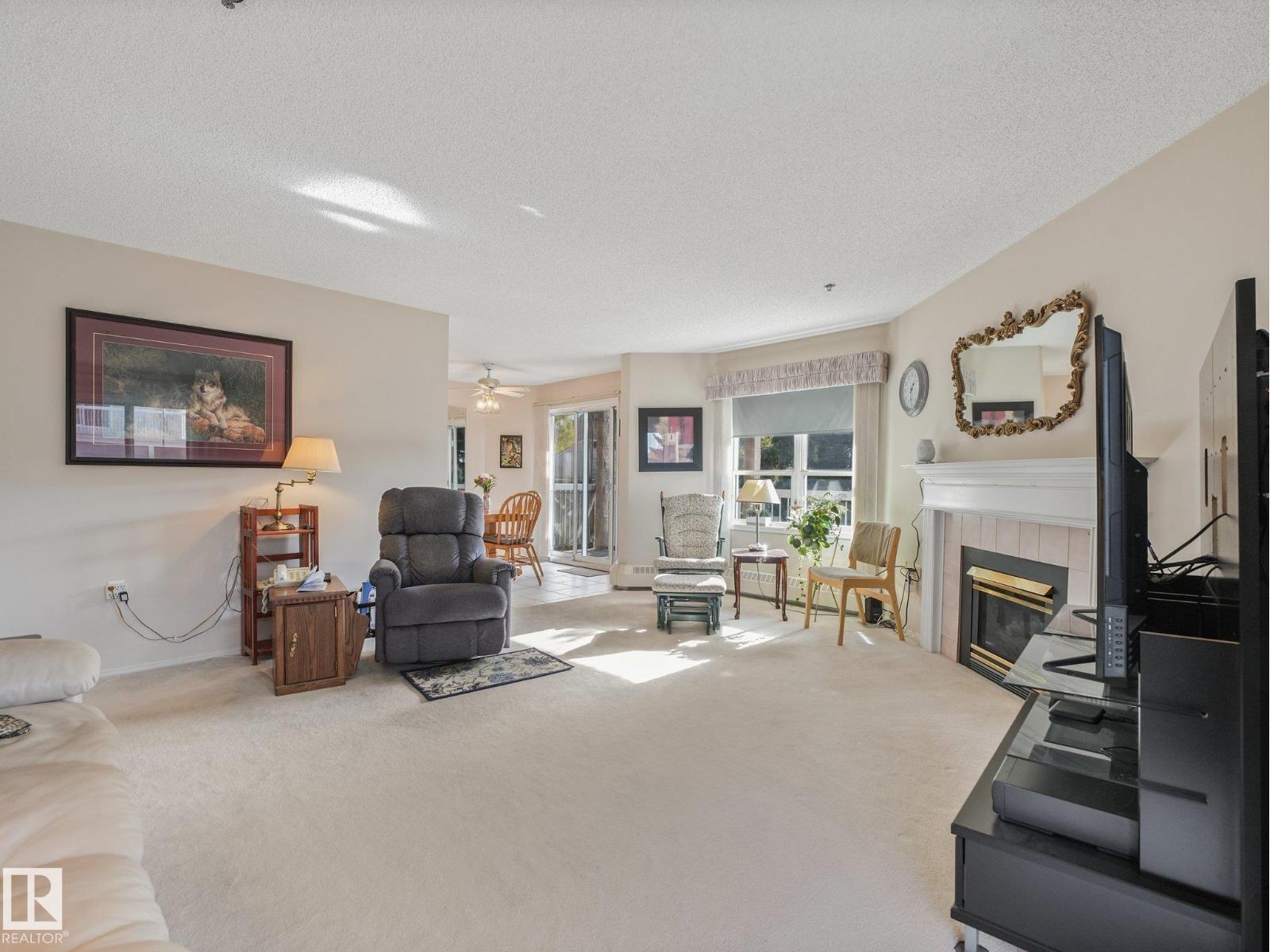 #307 17511 98a Av Nw Property Photo 10