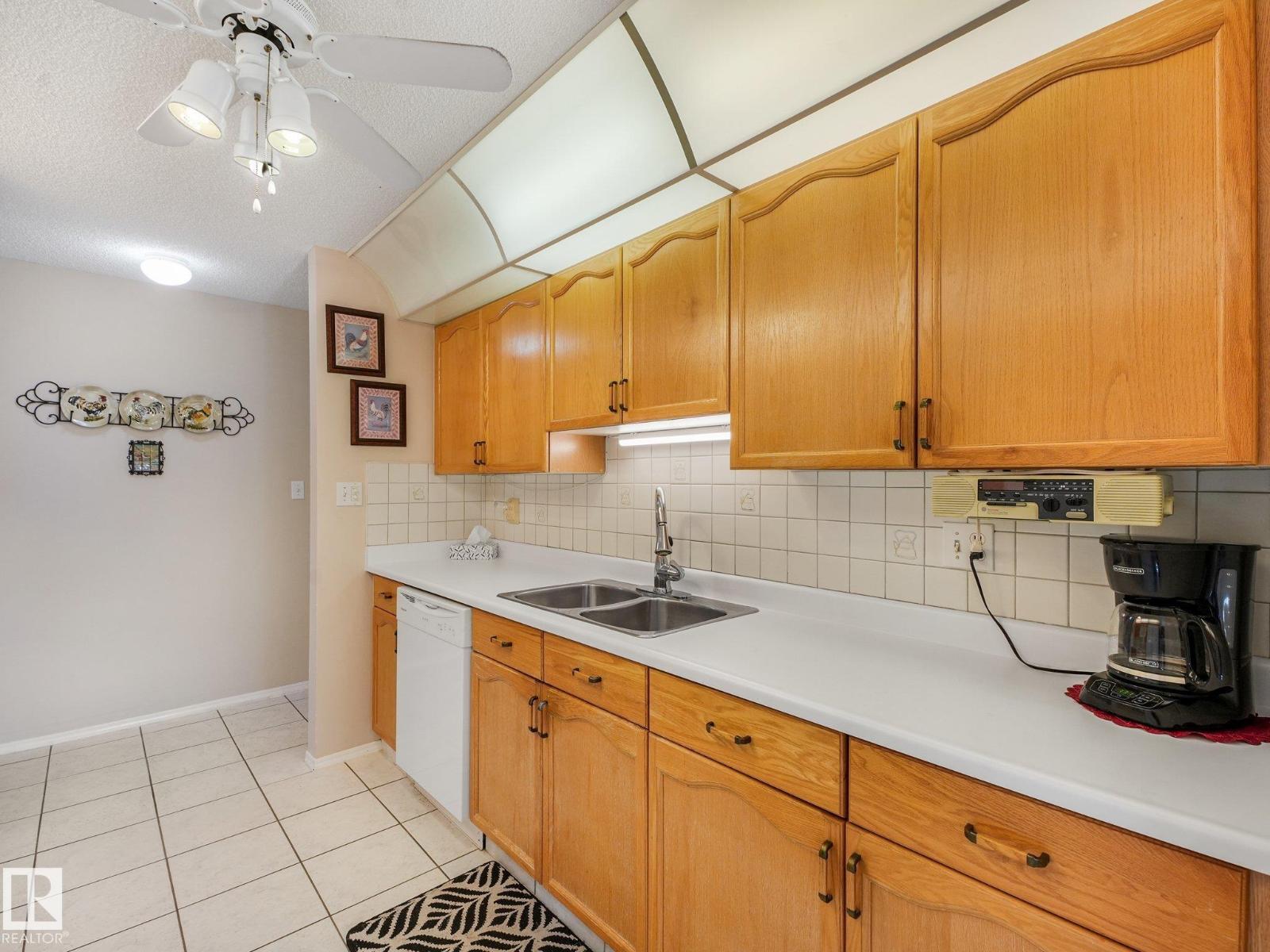 #307 17511 98a Av Nw Property Photo 16