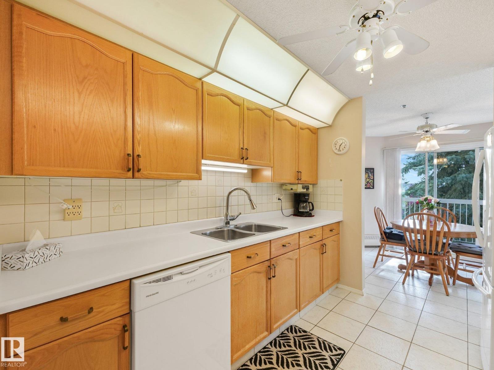 #307 17511 98a Av Nw Property Photo 19