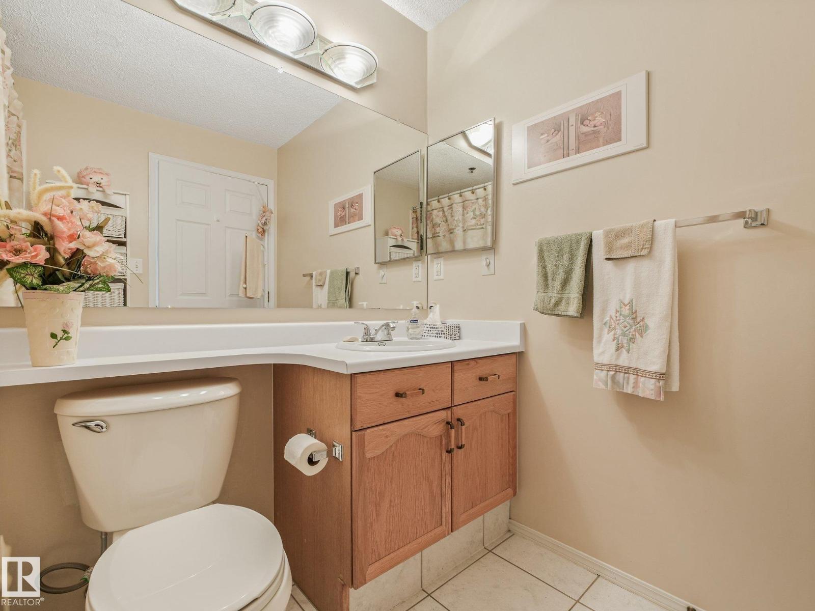 #307 17511 98a Av Nw Property Photo 25