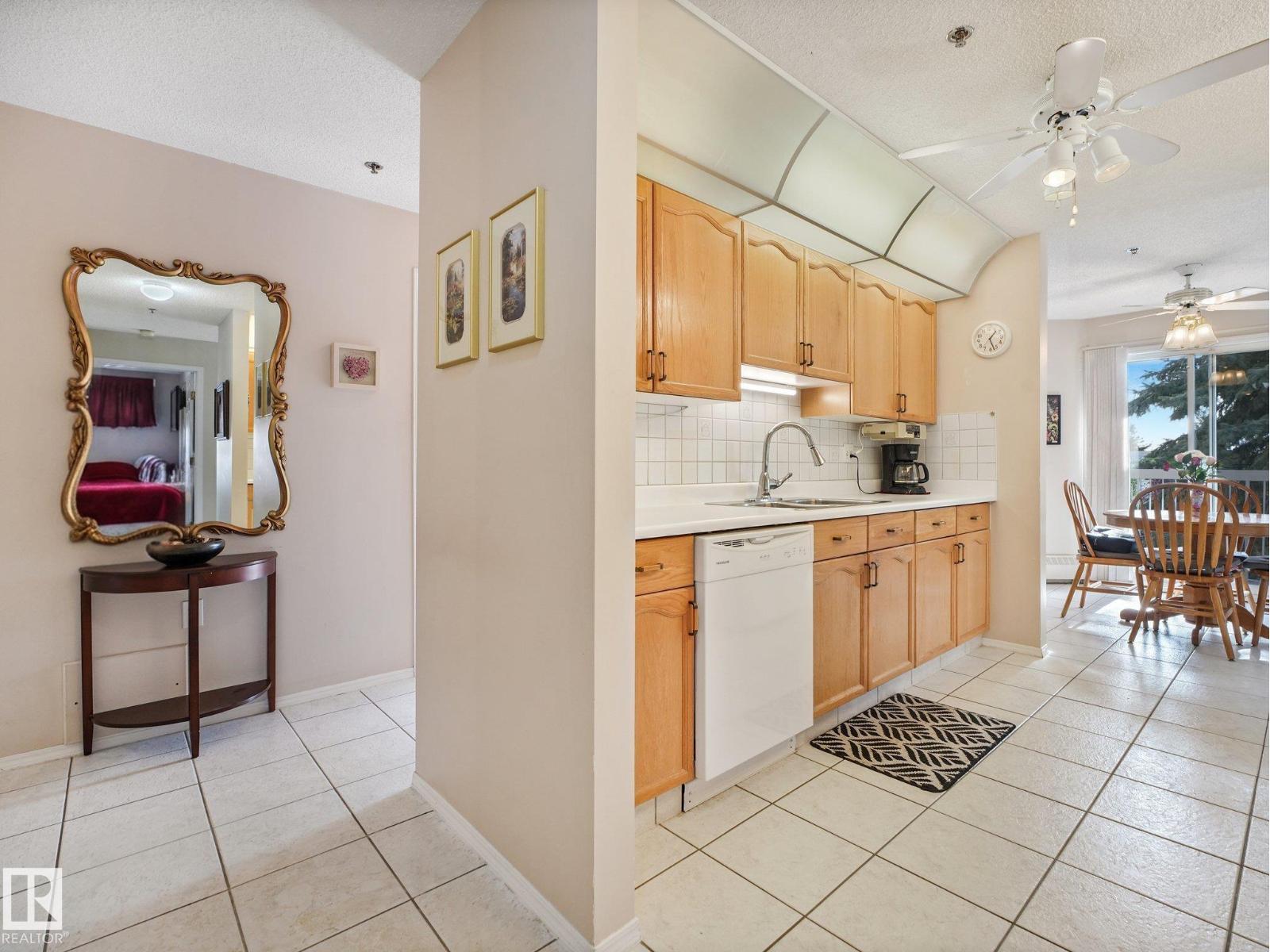 #307 17511 98a Av Nw Property Photo 27