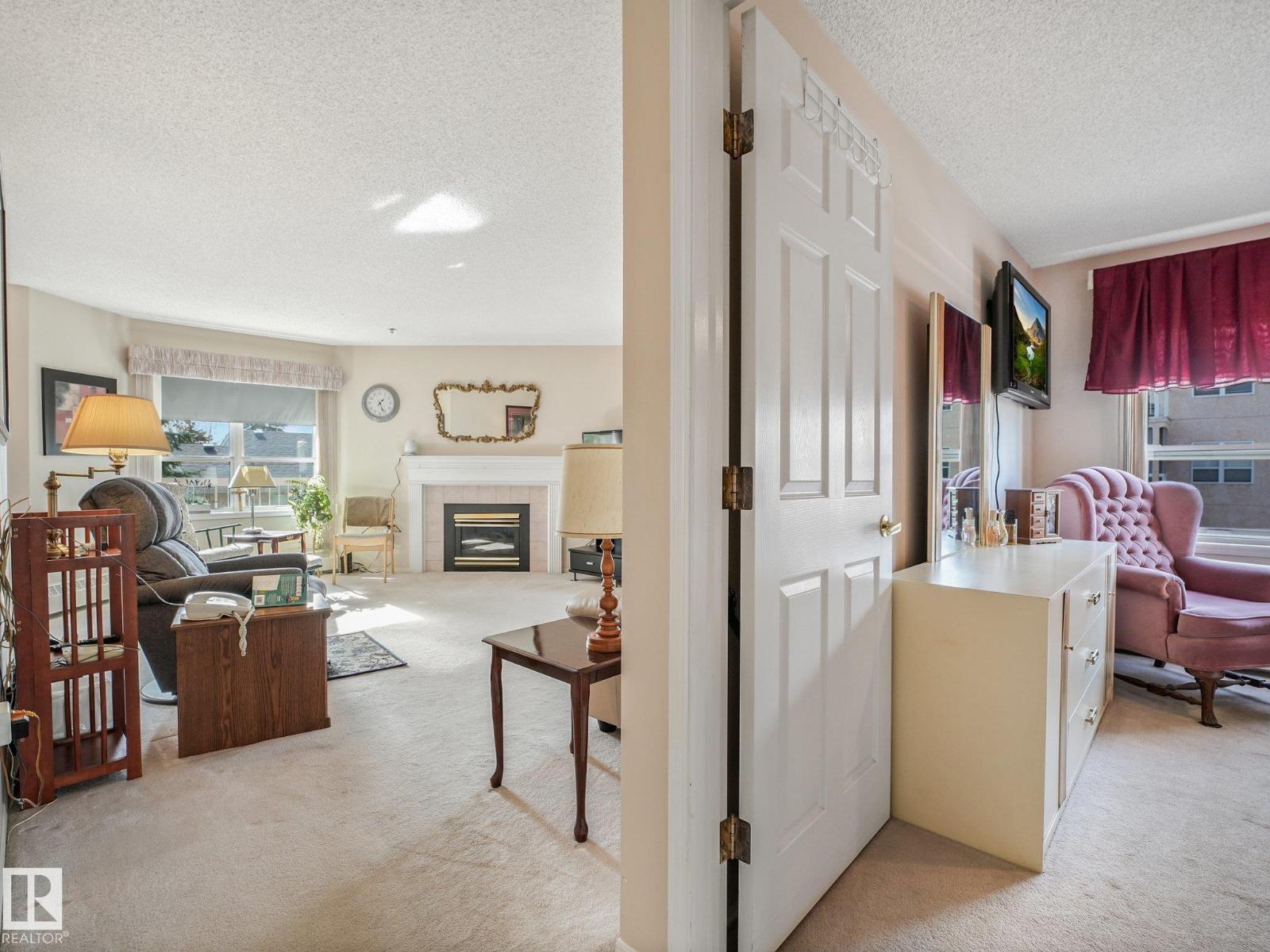 #307 17511 98a Av Nw Property Photo 28