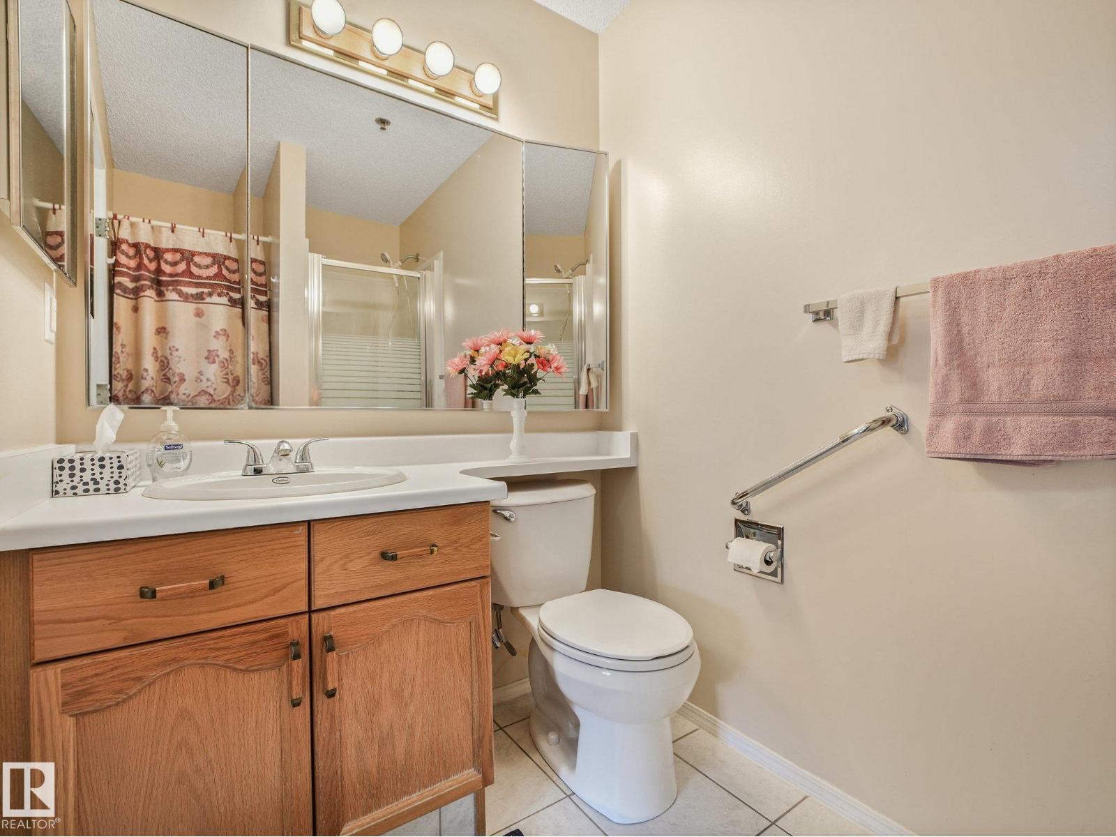 #307 17511 98a Av Nw Property Photo 35