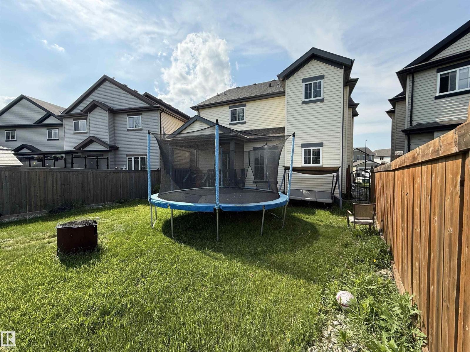 5931 12 Av Sw Property Photo 46