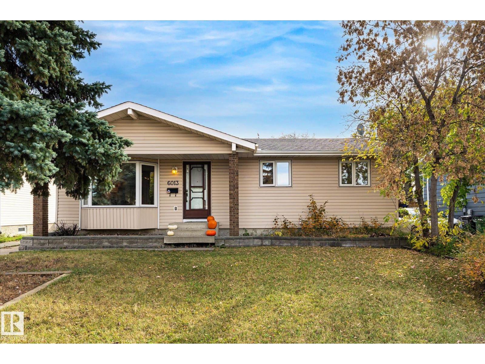 6013 34a Av Nw Property Photo 2