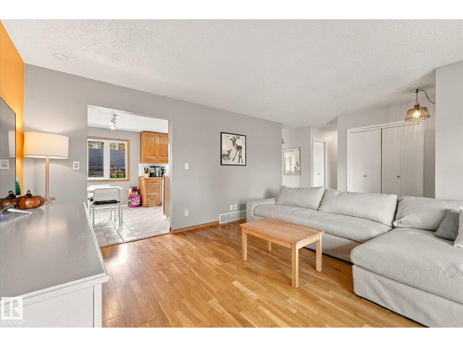 6013 34a Av Nw Property Photo 10