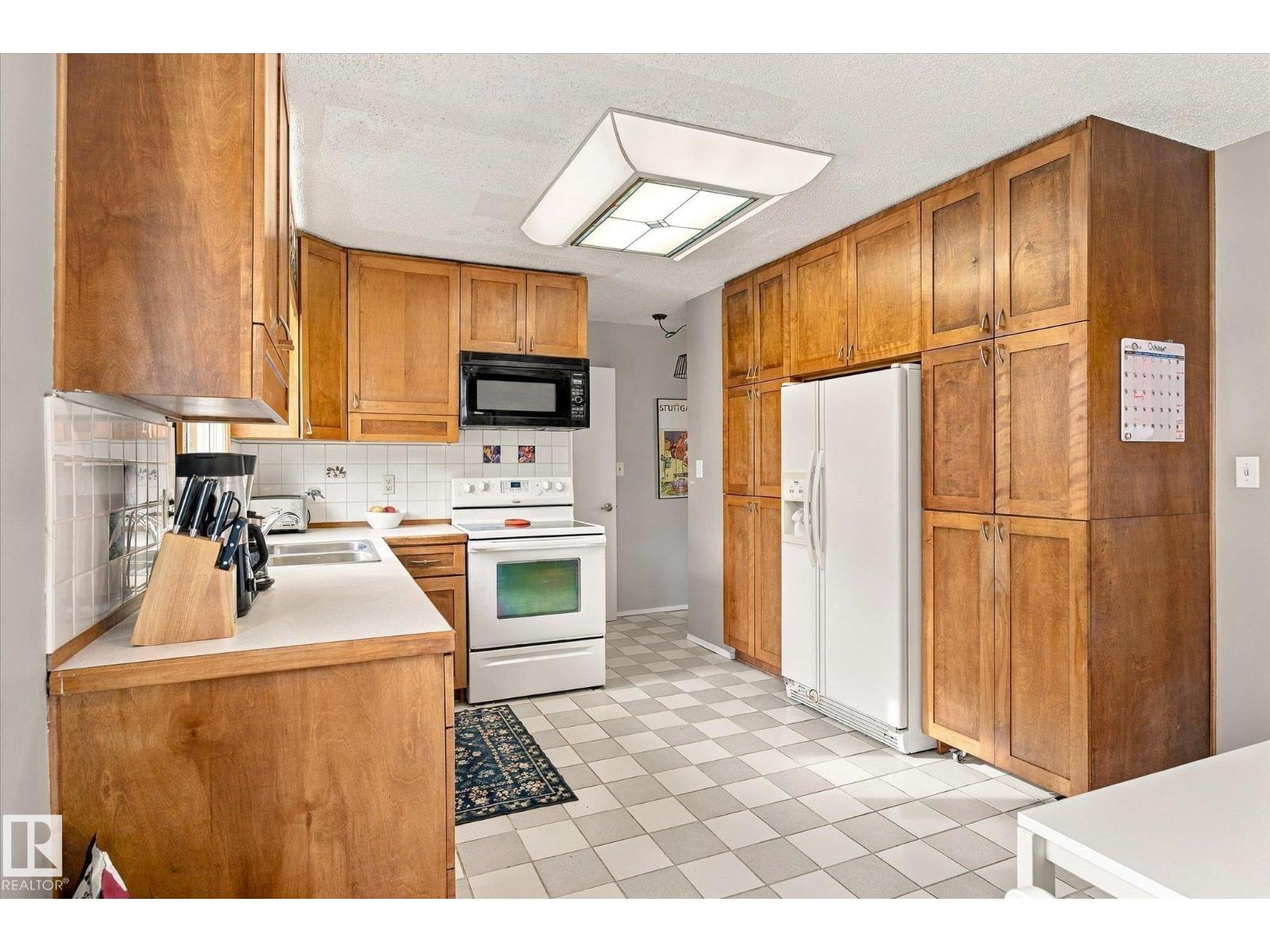 6013 34a Av Nw Property Photo 13