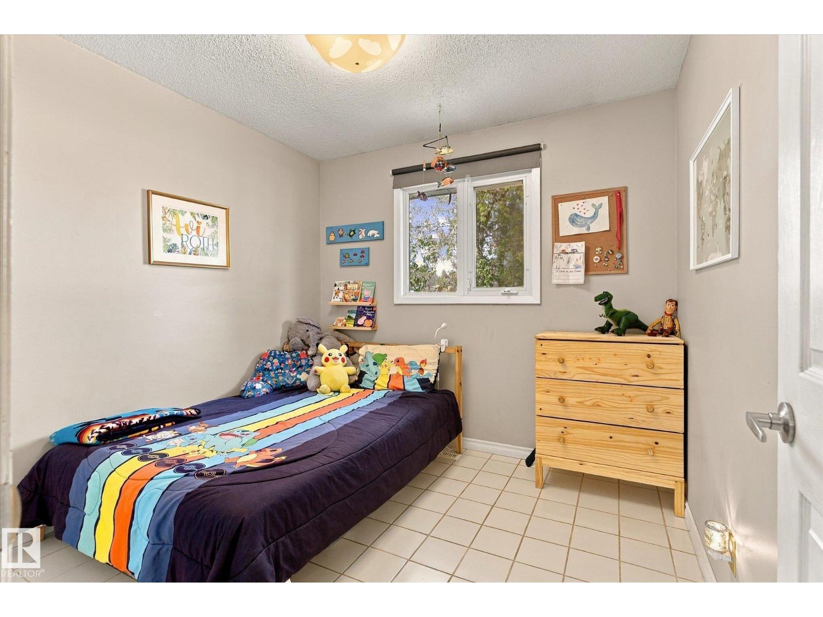 6013 34a Av Nw Property Photo 22