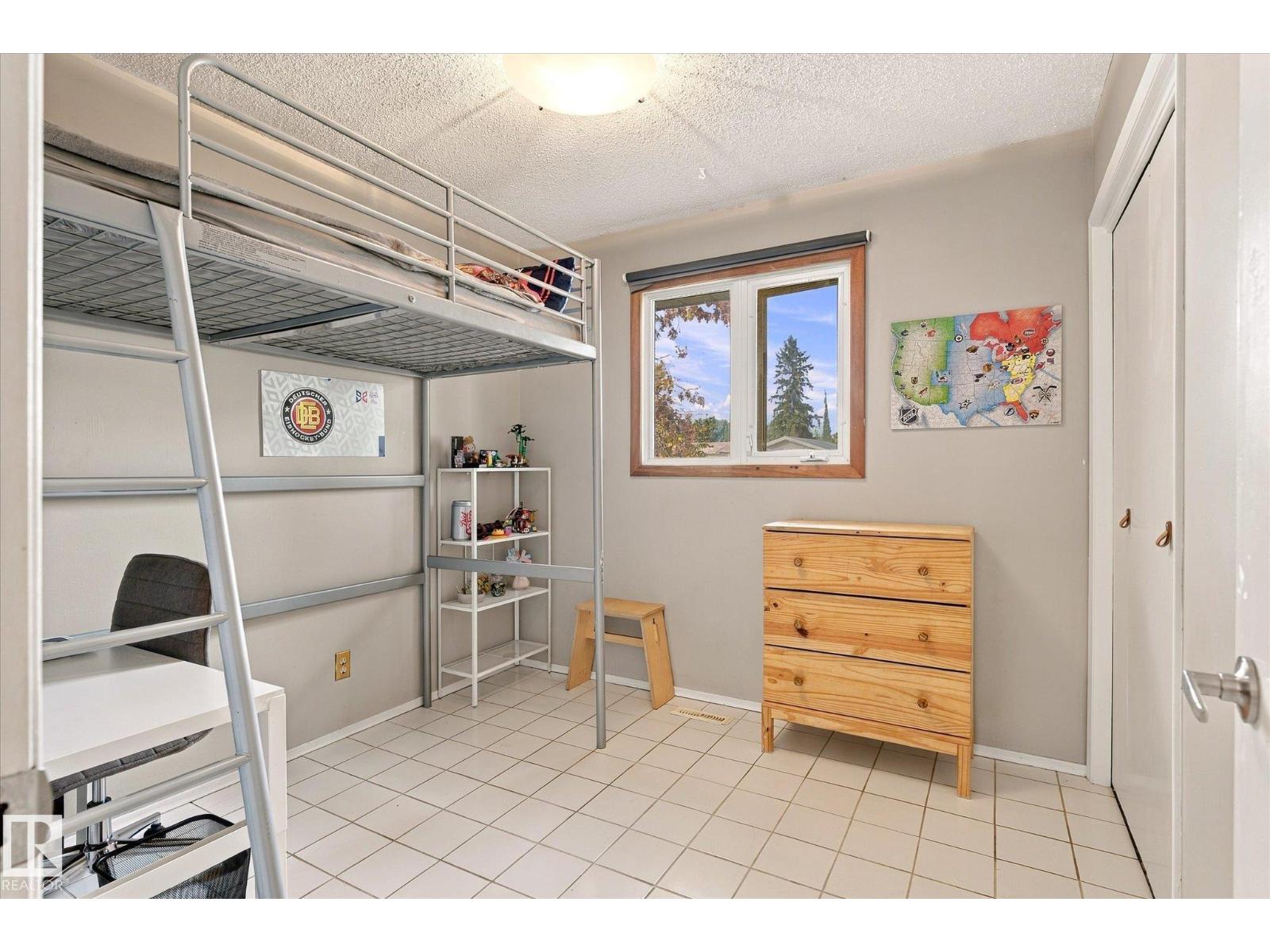 6013 34a Av Nw Property Photo 24