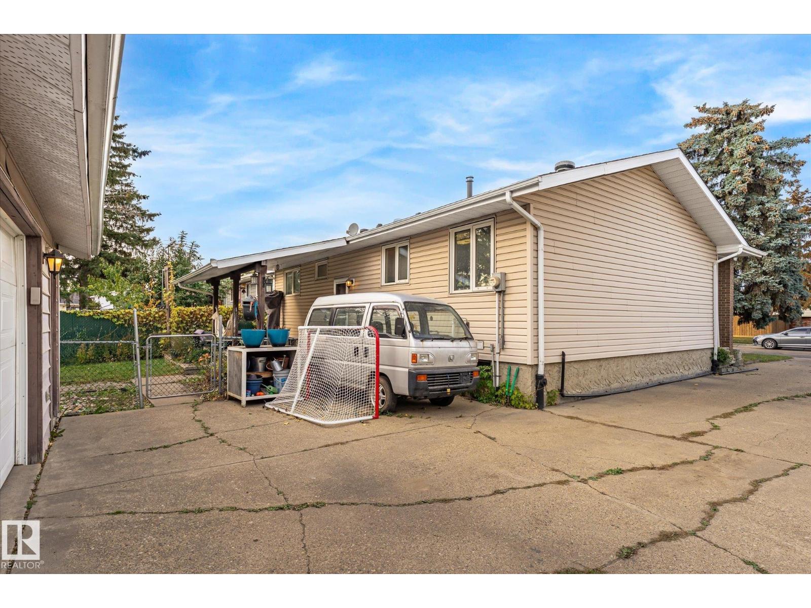 6013 34a Av Nw Property Photo 40