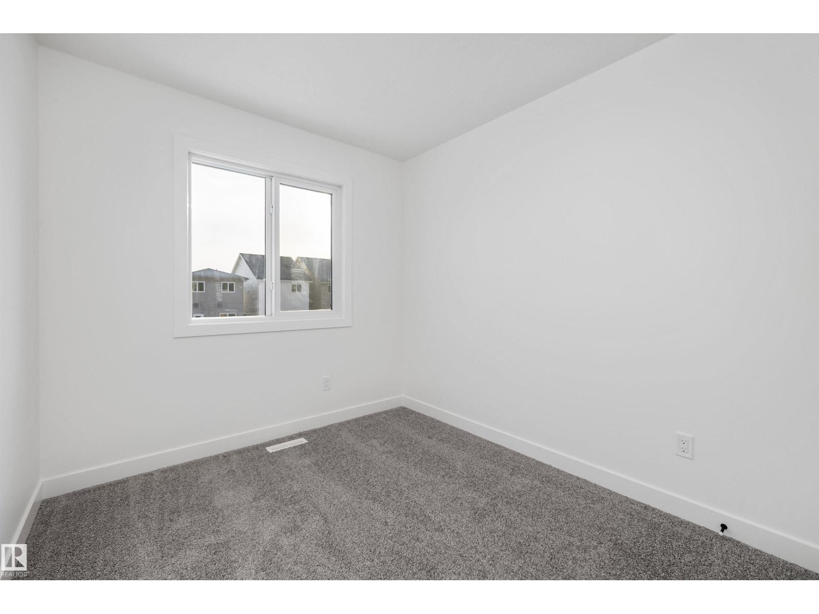 18847 29 Av Nw Property Photo 29