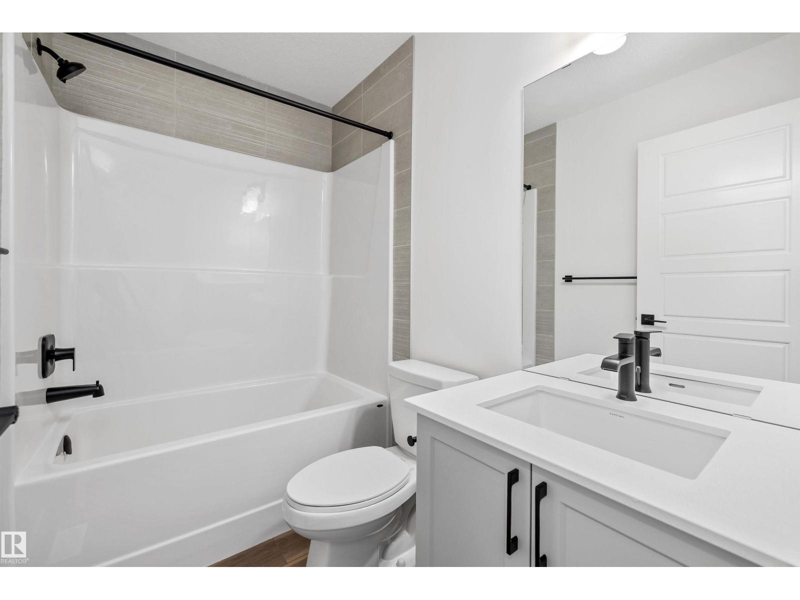 18847 29 Av Nw Property Photo 32