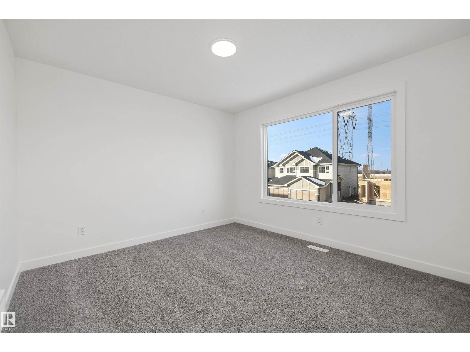 18847 29 Av Nw Property Photo 33