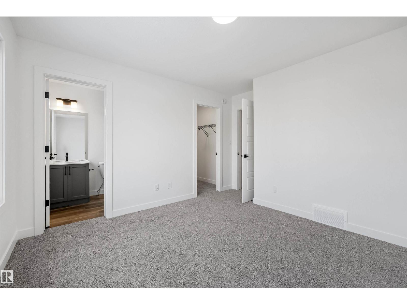 18847 29 Av Nw Property Photo 36
