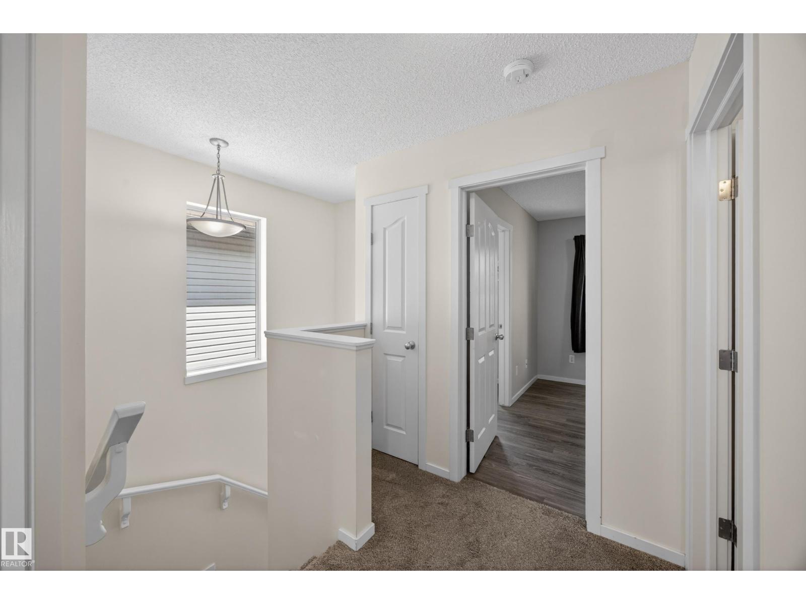 3634 12 St Nw Property Photo 23