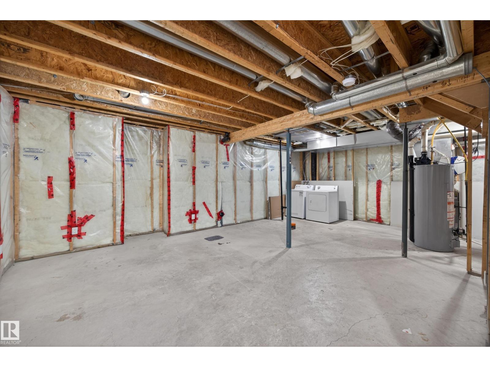3634 12 St Nw Property Photo 37