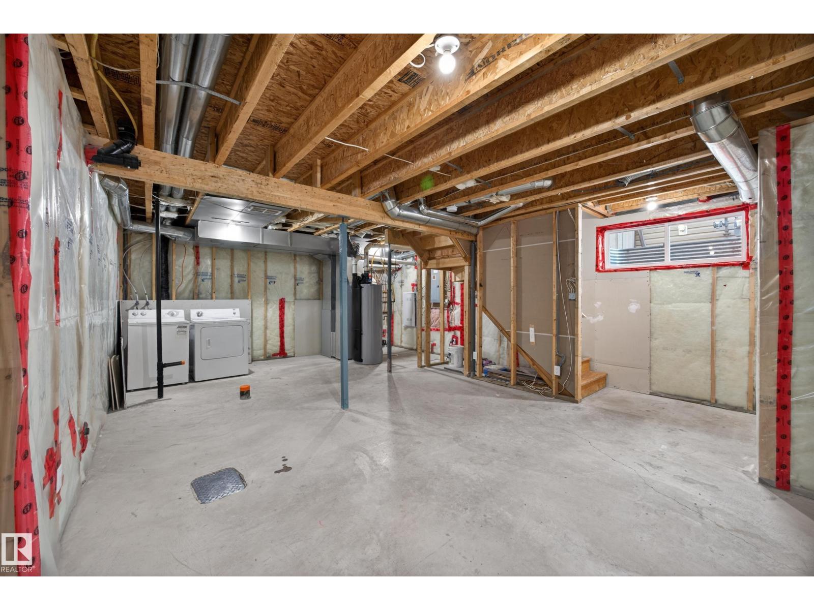 3634 12 St Nw Property Photo 38