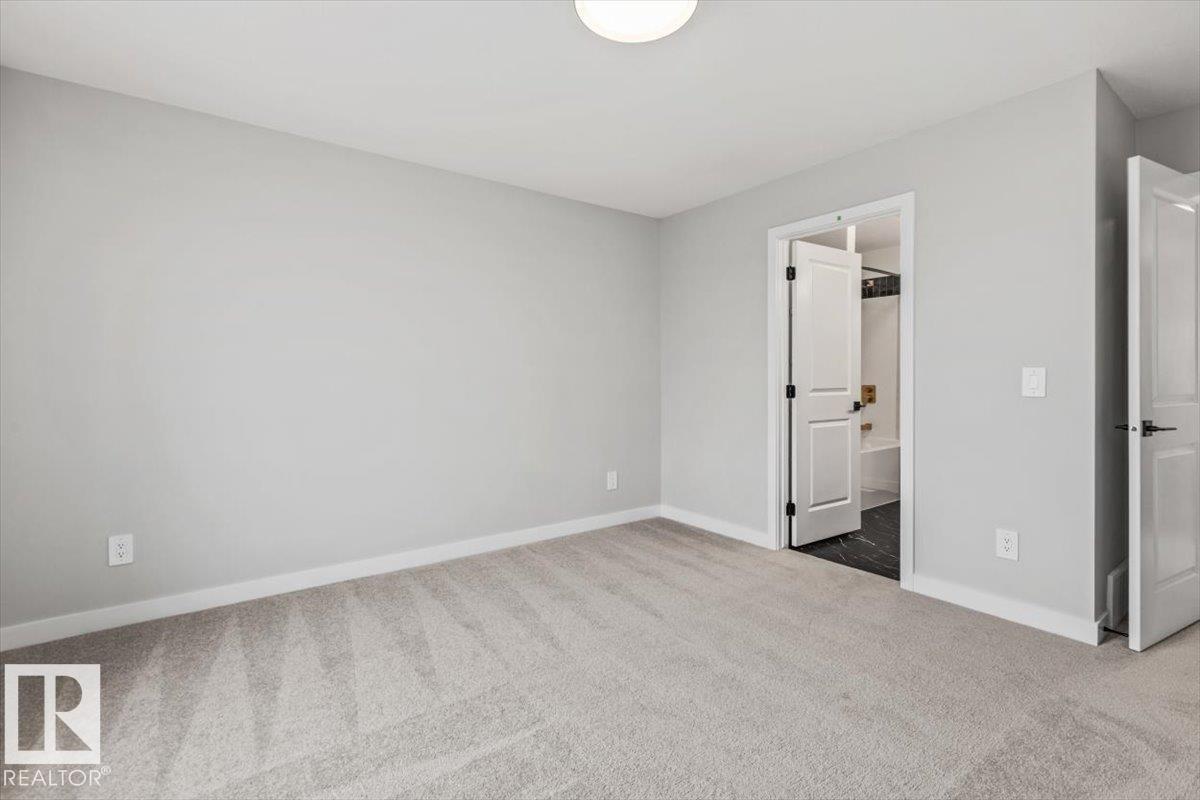 54 Cessy St Se Property Photo 16