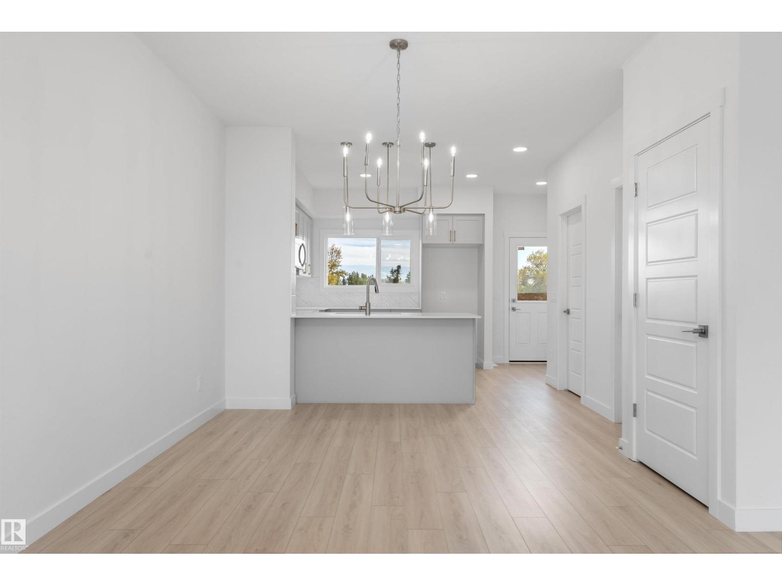 4203 63 St Property Photo 12