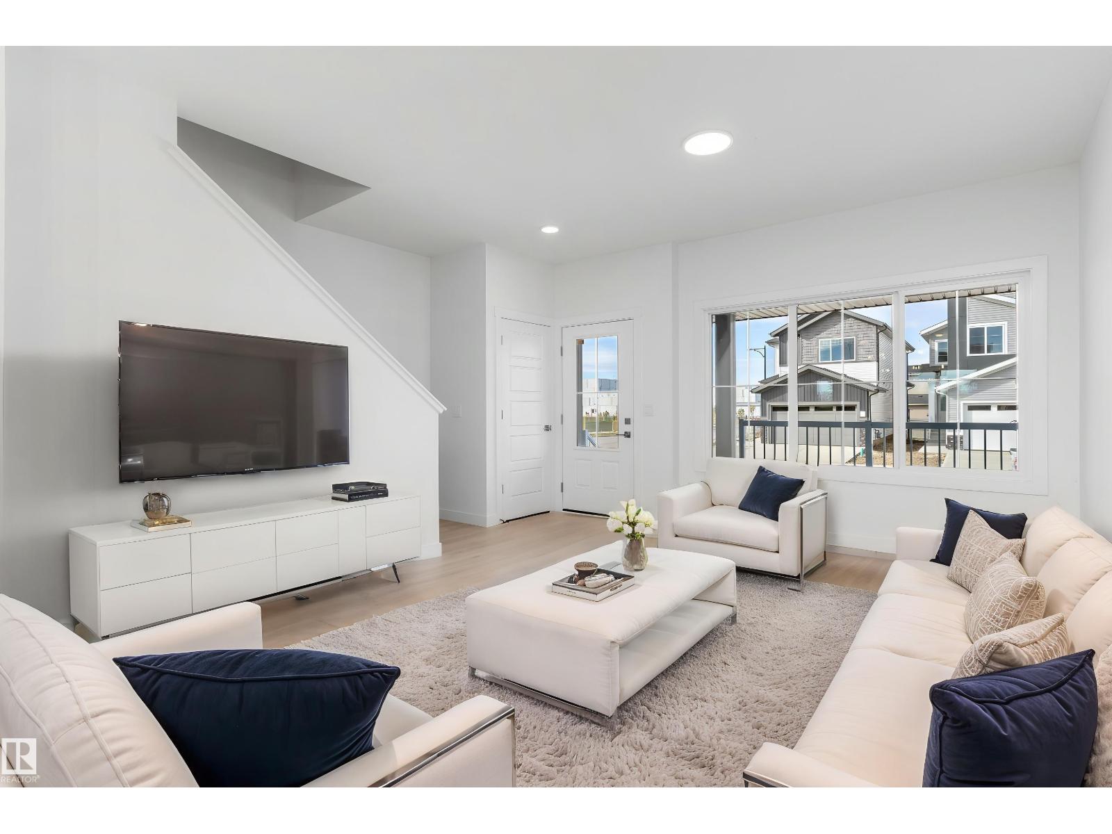 4203 63 St Property Photo 17