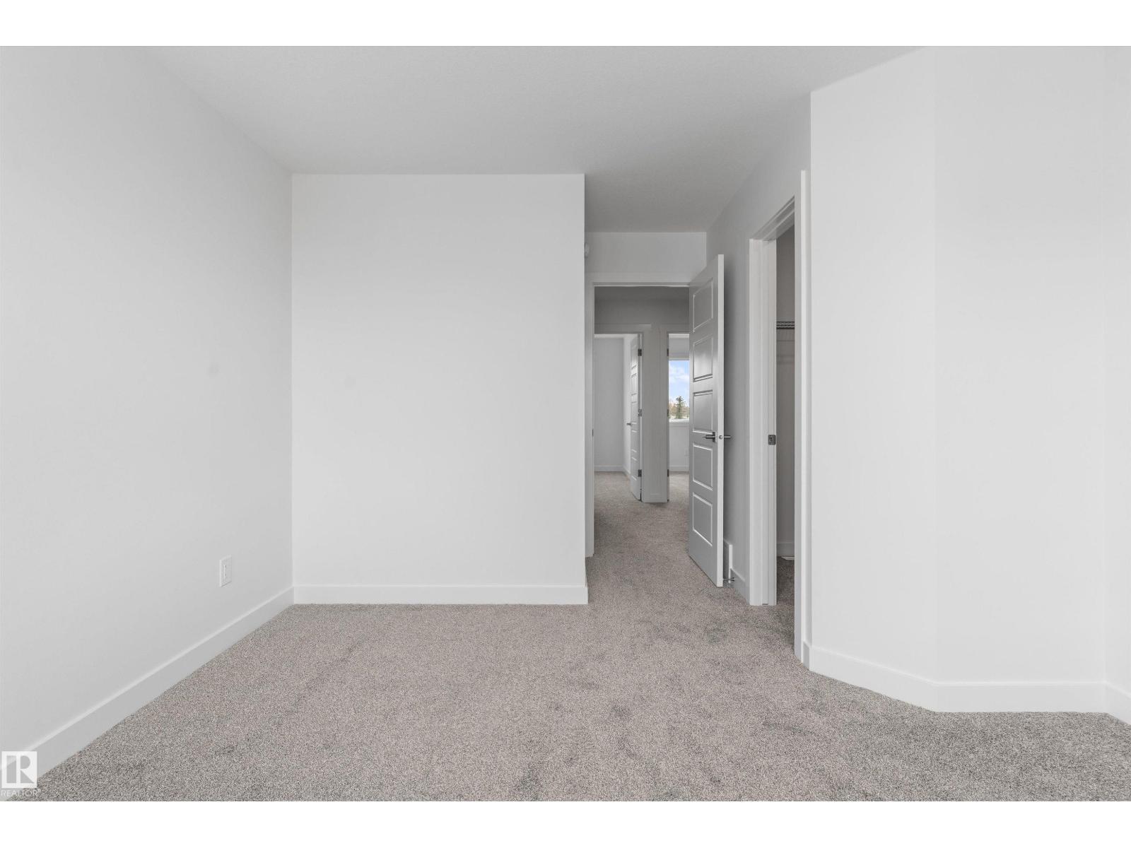 4203 63 St Property Photo 29