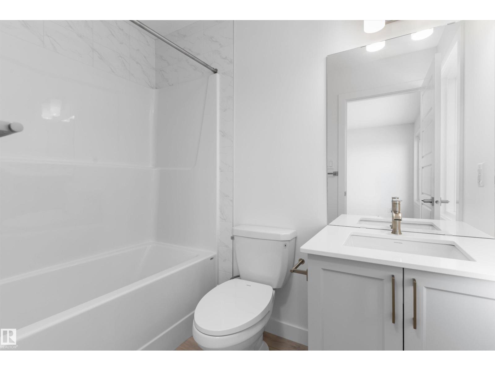 4203 63 St Property Photo 31