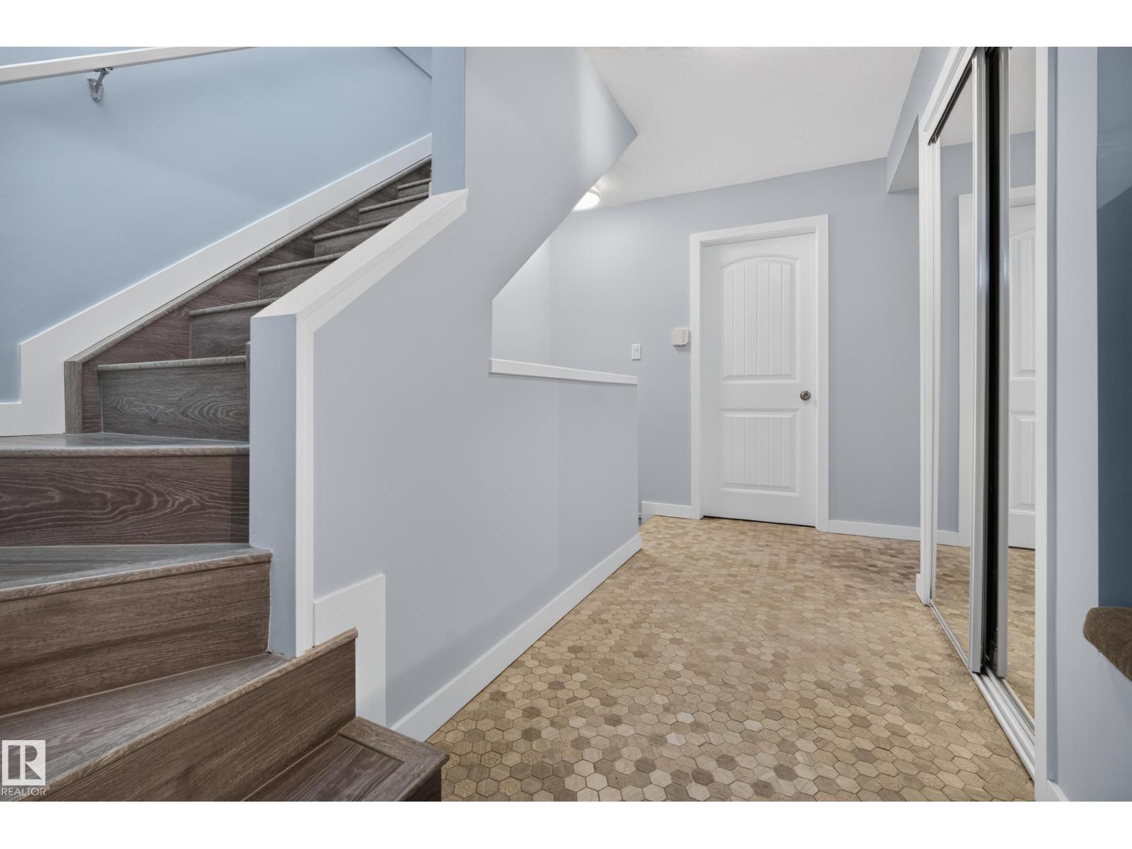 11410 102 Av Nw Property Photo 12
