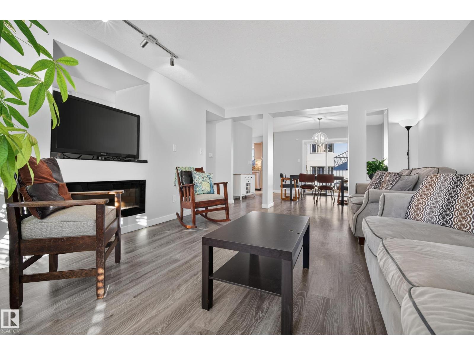 11410 102 Av Nw Property Photo 15