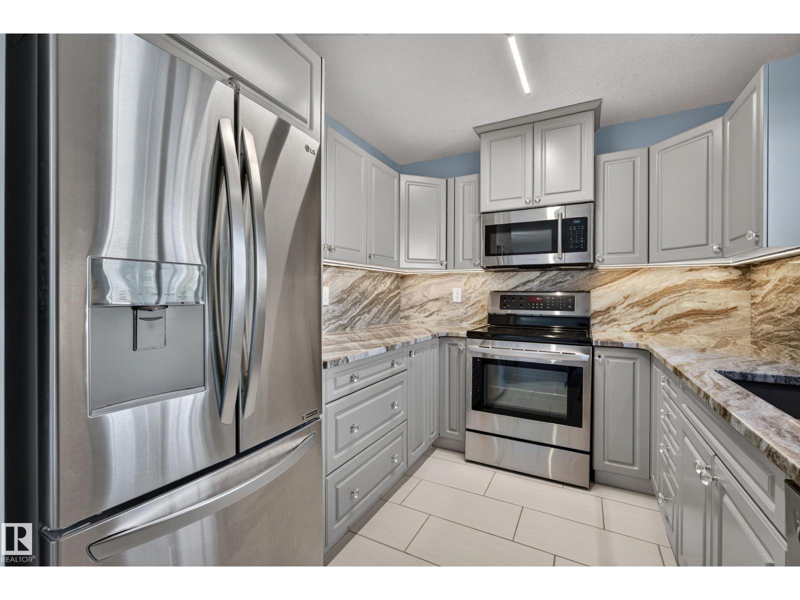 11410 102 Av Nw Property Photo 21