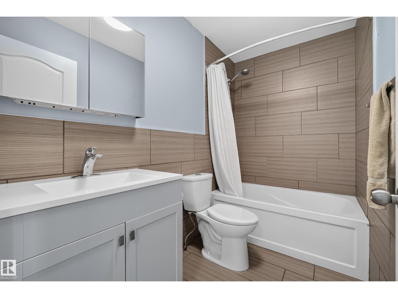 11410 102 Av Nw Property Photo 37