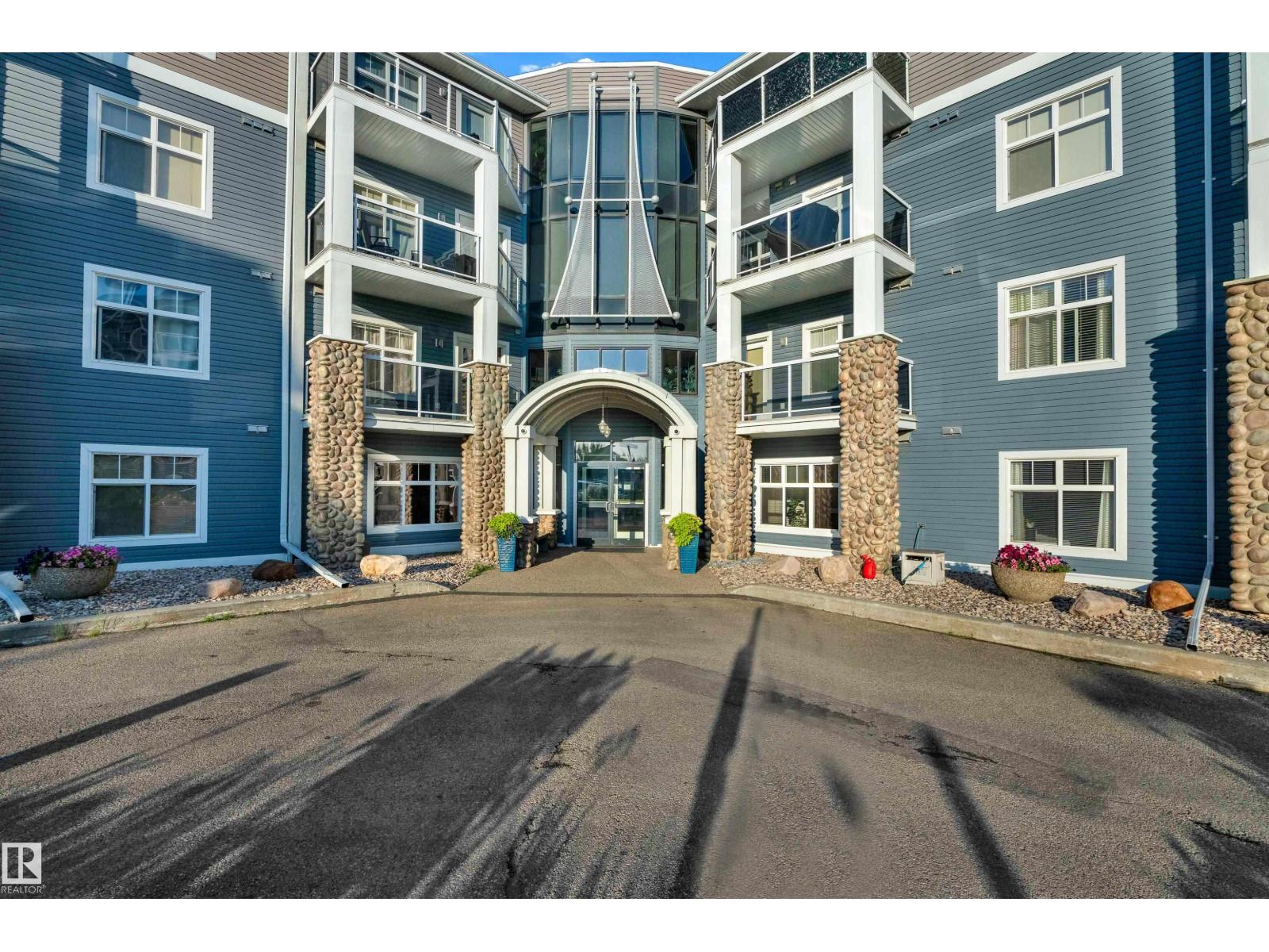 #136 16035 132 St Nw Property Photo 1