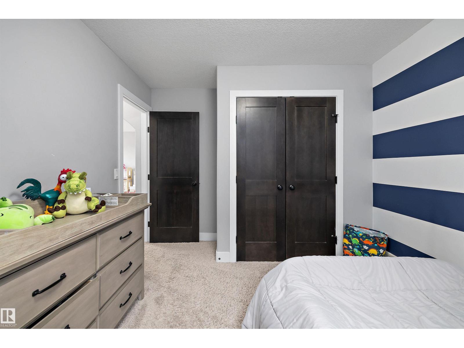7656 182 Av Nw Property Photo 29