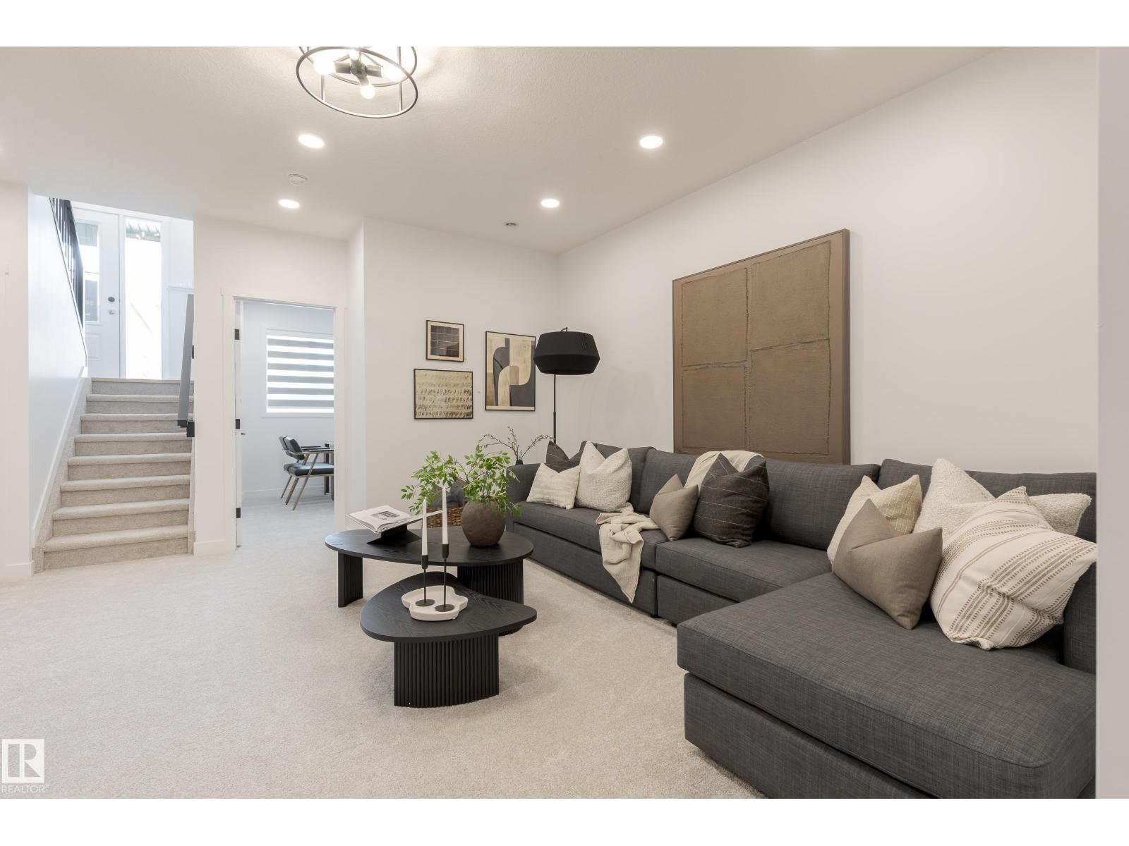 592 Ashgrove Ci Property Photo 14