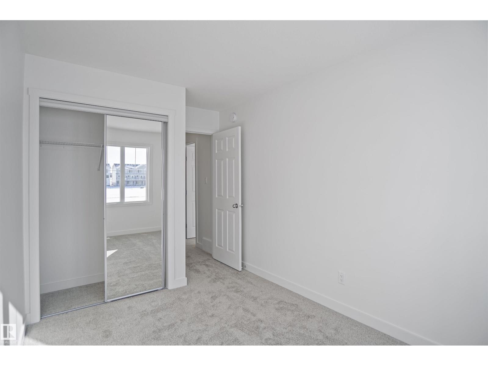 619 Ashgrove Ci Property Photo 26