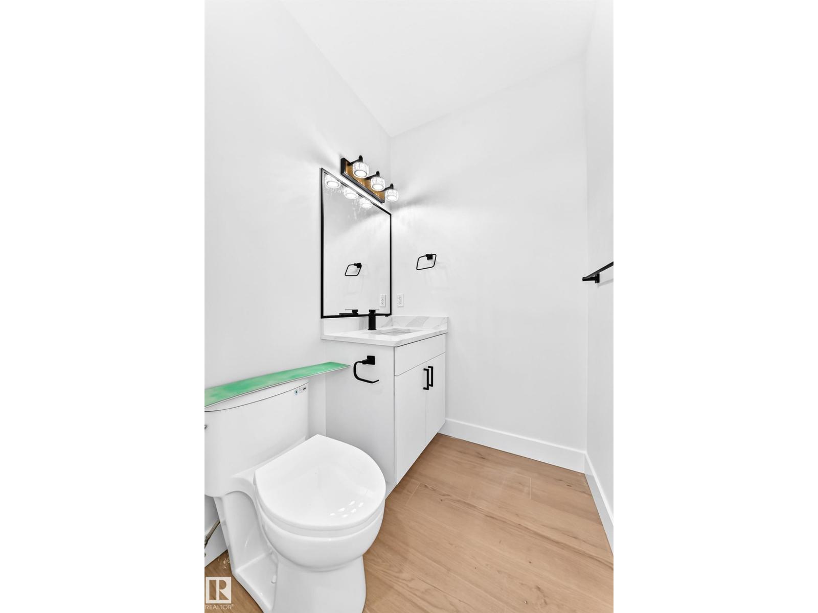 4 Sturtz Ho Property Photo 22
