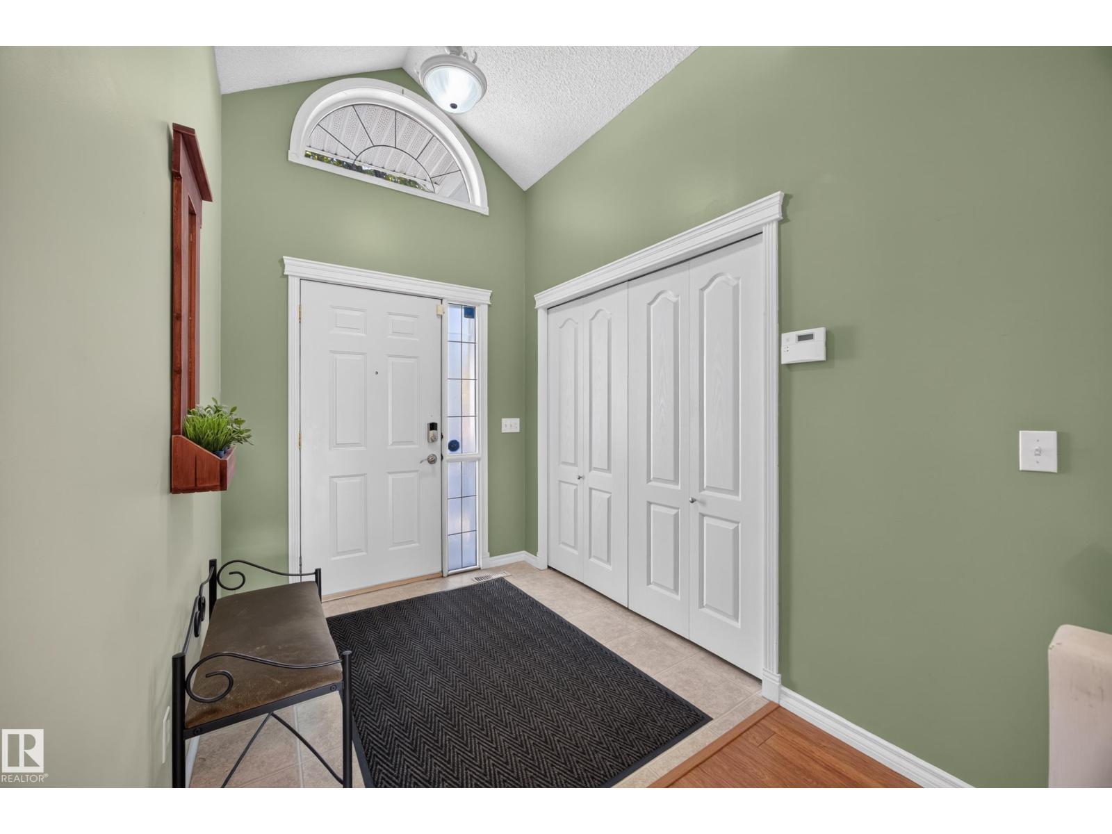 #31 1780 Glastonbury Bv Nw Property Photo 5