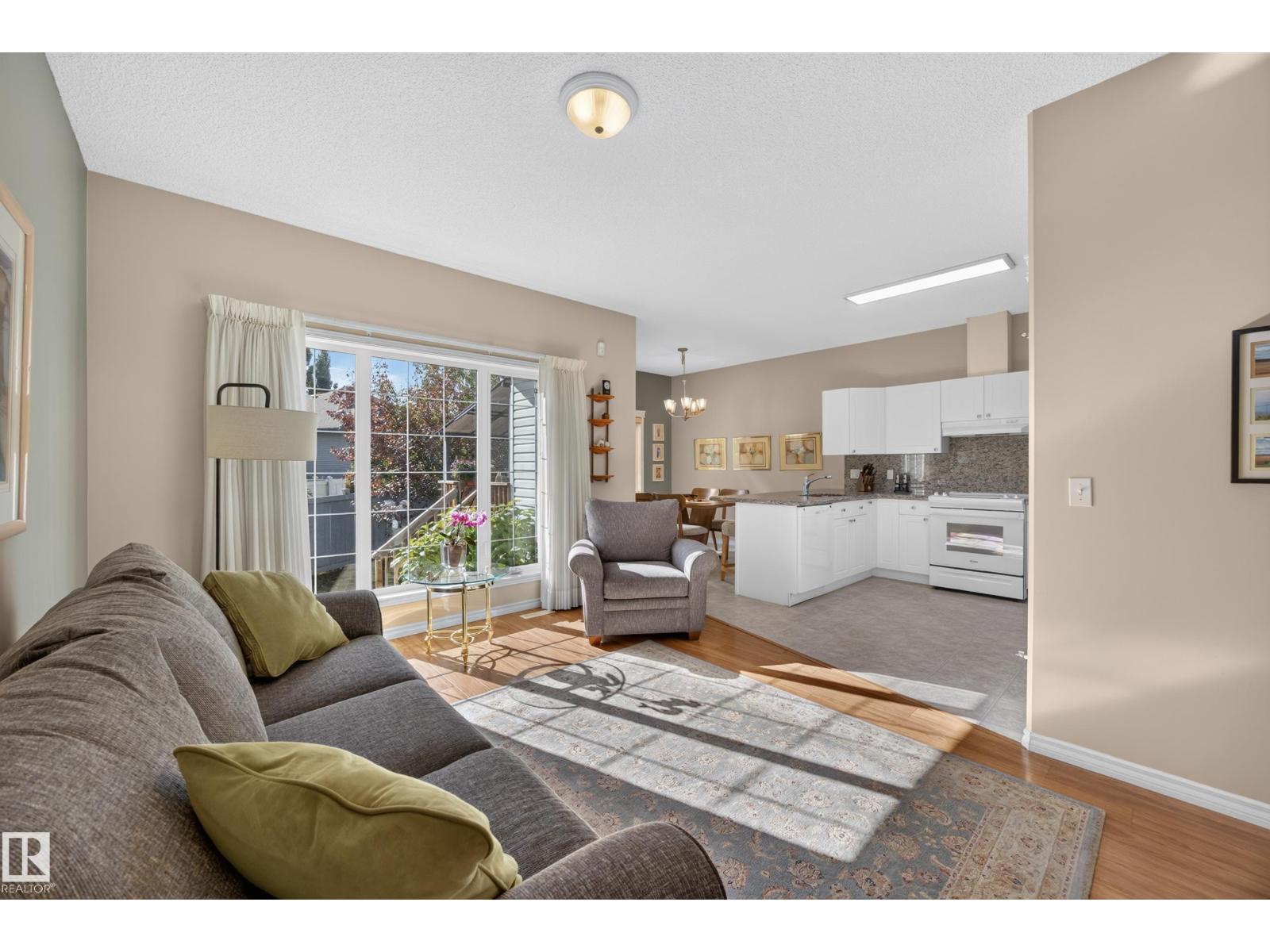 #31 1780 Glastonbury Bv Nw Property Photo 14