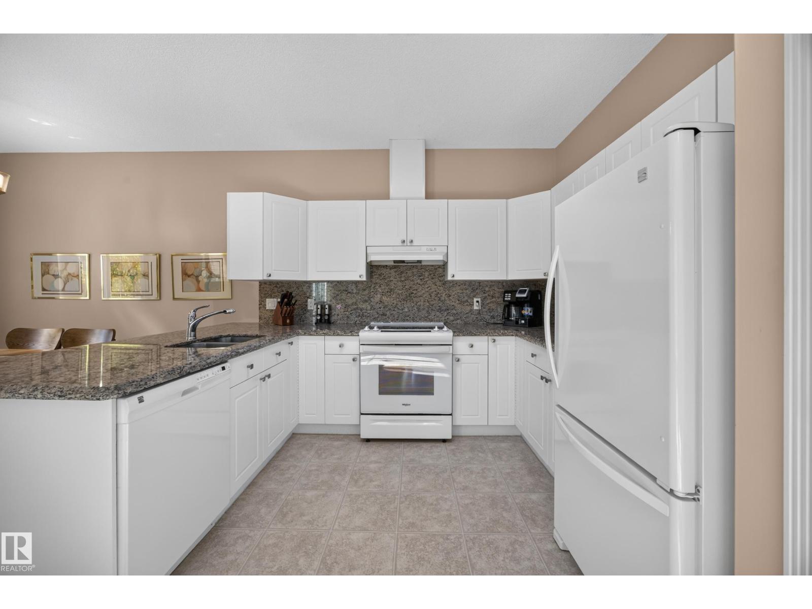 #31 1780 Glastonbury Bv Nw Property Photo 17