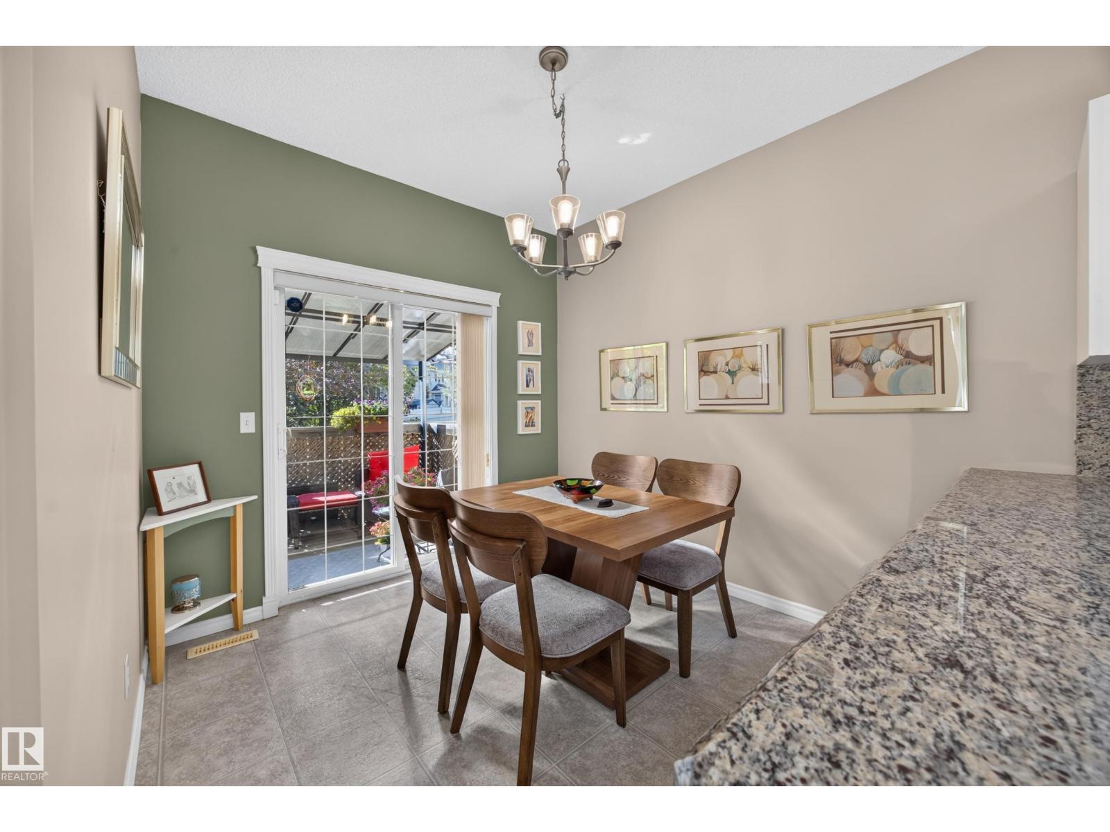 #31 1780 Glastonbury Bv Nw Property Photo 23