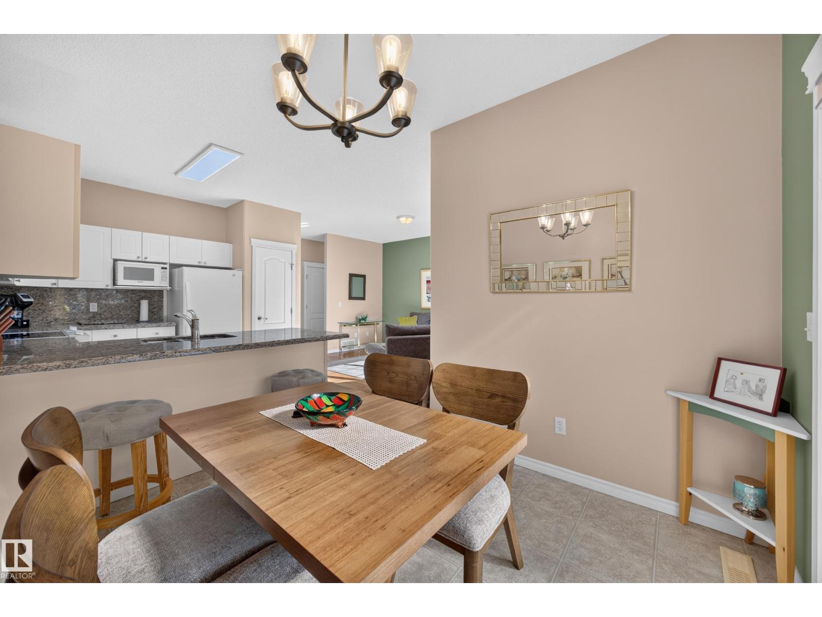 #31 1780 Glastonbury Bv Nw Property Photo 29