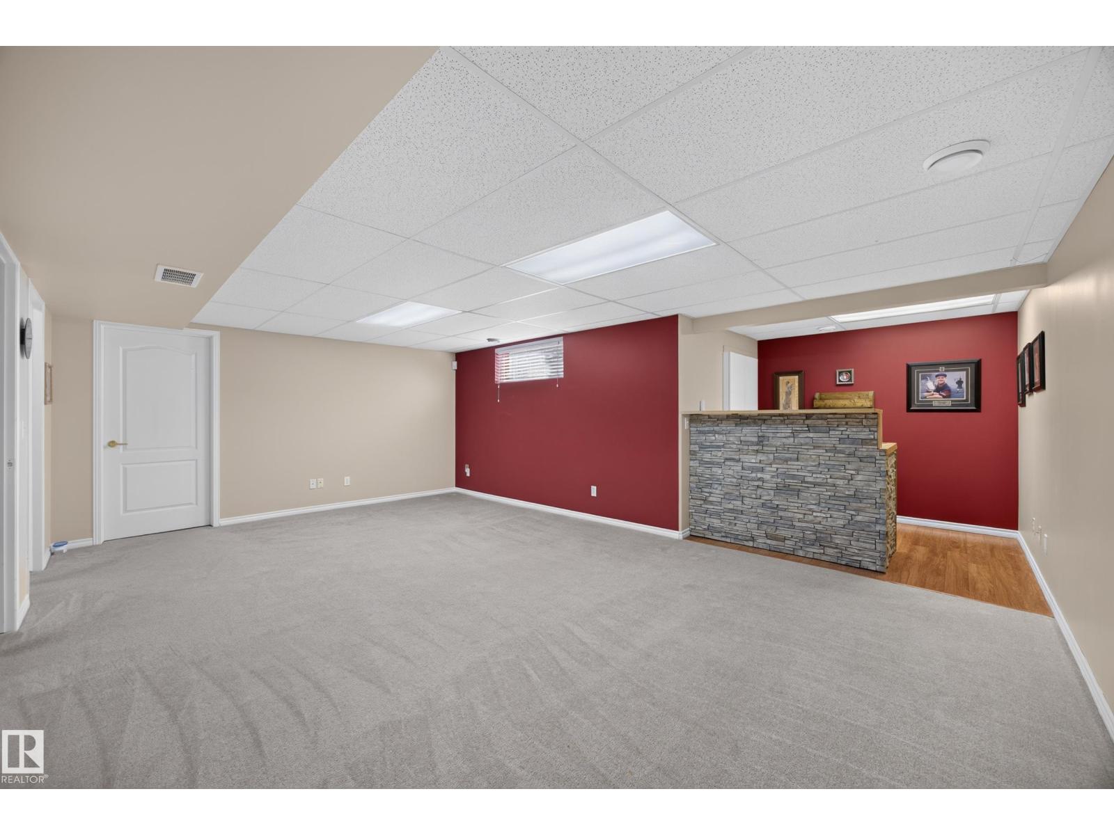 #31 1780 Glastonbury Bv Nw Property Photo 39