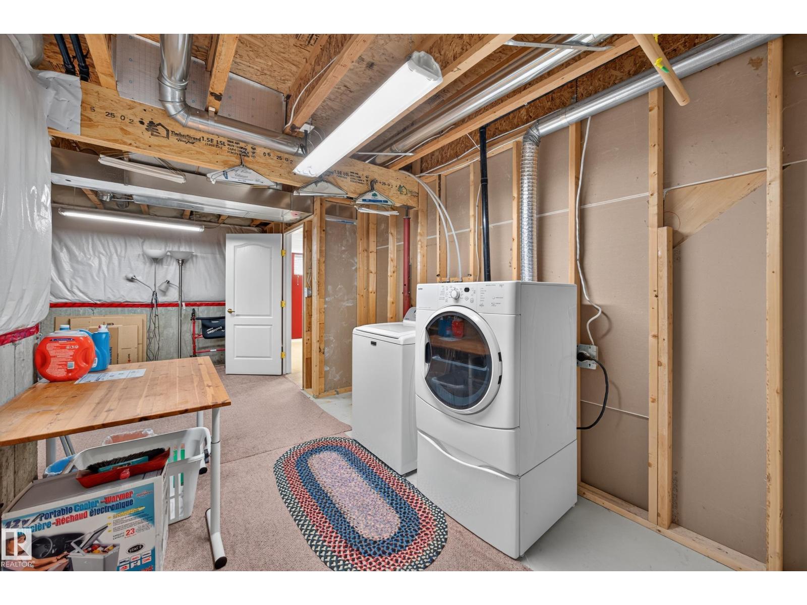#31 1780 Glastonbury Bv Nw Property Photo 48